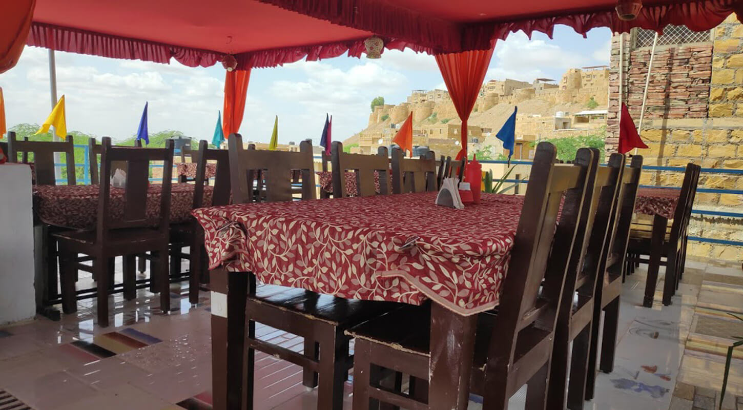 roof-top restaurant in Jaisalmer